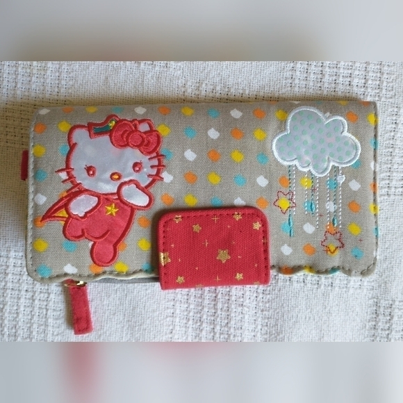 Hello Kitty Retro Purse Wallet Rainbow 🌈 Cloud Cute Good Condition - Picture 9 of 9